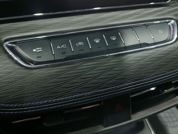 Haval Jolion I с пробегом 2021 года, цена 1 524 000 рублей, 80303 км, внедорожник, Автокод Объявления