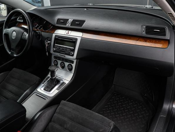 Volkswagen Passat B6 с пробегом 2008 года, цена 700 000 рублей, 229388 км, седан, Автокод Объявления