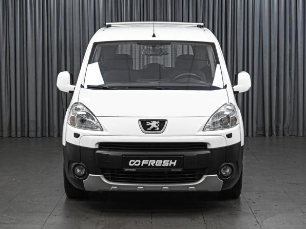 Peugeot Partner II с пробегом 2008 года, цена 688 000 рублей, 145003 км, компактвэн, Автокод Объявления