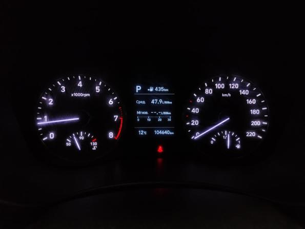 Hyundai Solaris II с пробегом 2017 года, цена 1 210 000 рублей, 104000 км, седан, Автокод Объявления