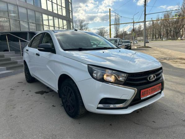 Lada (ВАЗ) Vesta I с пробегом 2021 года, цена 989 000 рублей, 114057 км, седан, Автокод Объявления