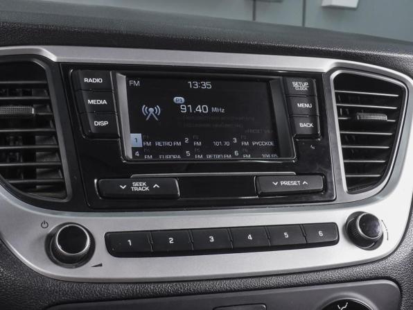Hyundai Solaris II с пробегом 2017 года, цена 1 460 000 рублей, 64791 км, седан, Автокод Объявления