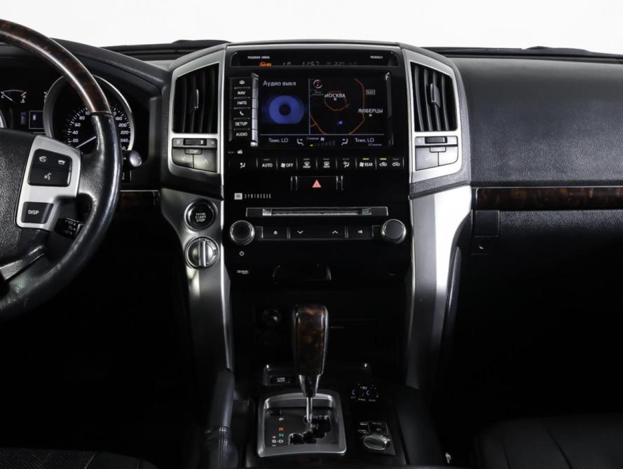 Toyota Land Cruiser 200 Series Рестайлинг 1 Москва  - изображение 18