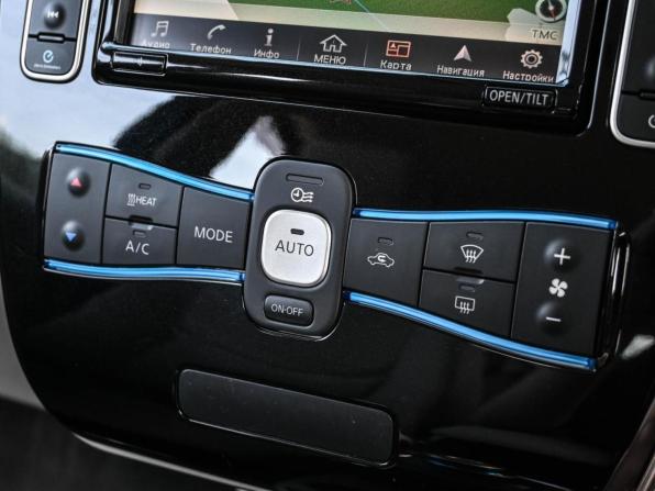 Nissan Leaf I (ZE0/AZE0) с пробегом 2016 года, цена 1 219 000 рублей, 70513 км, хэтчбек, Автокод Объявления