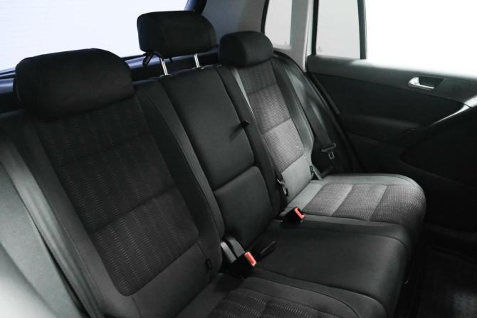 Volkswagen Tiguan I Рестайлинг с пробегом 2016 года, цена 1 130 000 рублей, 251419 км, внедорожник, Автокод Объявления