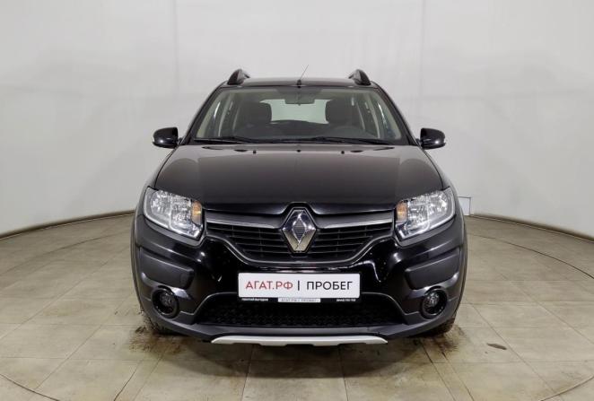 Renault Sandero II с пробегом 2015 года, цена 935 000 рублей, 91780 км, хэтчбек, Автокод Объявления