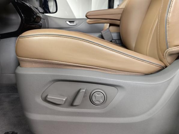 Hyundai Staria I с пробегом 2021 года, цена 5 100 000 рублей, 81405 км, минивэн, Автокод Объявления