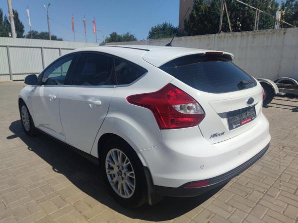 Ford Focus III с пробегом 2012 года, цена 1 150 000 рублей, 97780 км, хэтчбек, Автокод Объявления
