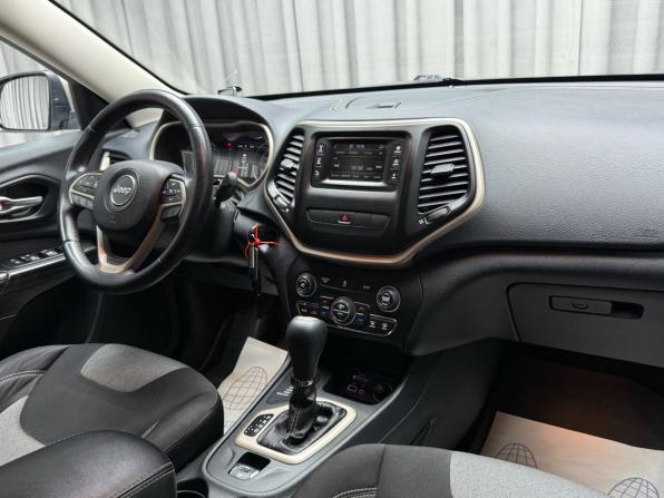 Jeep Cherokee V (KL) с пробегом 2014 года, цена 1 699 000 рублей, 117755 км, внедорожник, Автокод Объявления