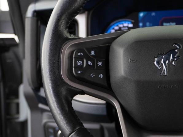 Ford Bronco VI с пробегом 2022 года, цена 8 318 888 рублей, 26112 км, внедорожник, Автокод Объявления