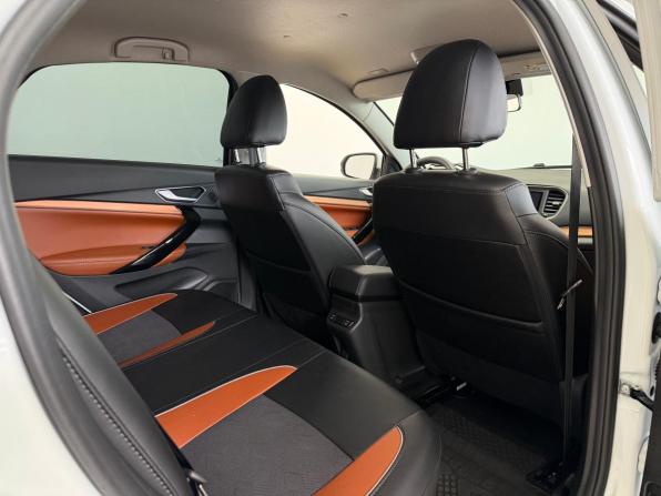 Lada (ВАЗ) Vesta I Рестайлинг (NG) с пробегом 2025 года, цена 1 750 000 рублей, 14096 км, седан, Автокод Объявления