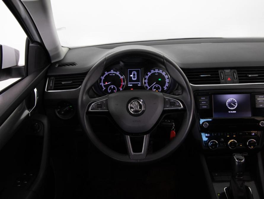 Skoda Octavia III (A7) Рестайлинг Санкт-Петербург  - изображение 10