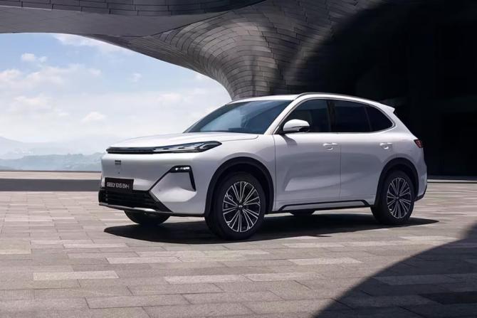 Новый Geely EX5 EM-i 2026 года, цена 3 924 990 рублей, внедорожник, Автокод Объявления