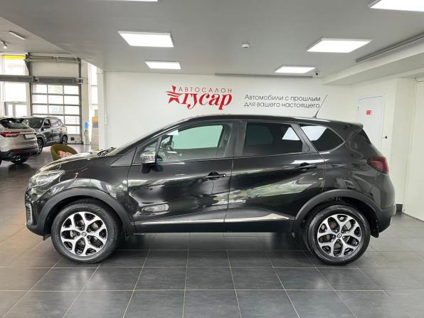 Renault Kaptur I с пробегом 2018 года, цена 1 548 000 рублей, 137000 км, внедорожник, Автокод Объявления