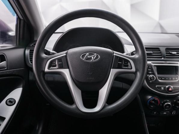 Hyundai Solaris I Рестайлинг с пробегом 2015 года, цена 1 017 000 рублей, 80200 км, седан, Автокод Объявления