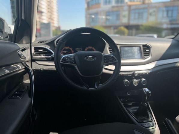 Lada (ВАЗ) Vesta I Рестайлинг (NG) с пробегом 2024 года, цена 1 300 000 рублей, 60930 км, универсал, Автокод Объявления