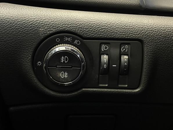Opel Astra J с пробегом 2011 года, цена 507 000 рублей, 183102 км, хэтчбек, Автокод Объявления