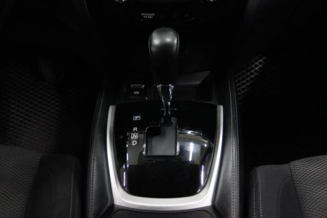 Nissan Qashqai II с пробегом 2017 года, цена 1 440 250 рублей, 179447 км, внедорожник, Автокод Объявления