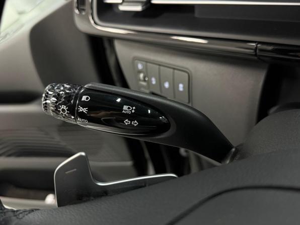 Hyundai Staria I с пробегом 2024 года, цена 5 490 000 рублей, 27899 км, минивэн, Автокод Объявления