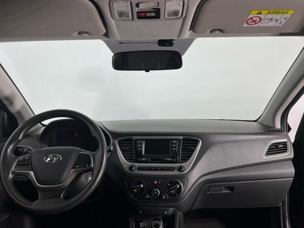 Hyundai Solaris II с пробегом 2018 года, цена 1 169 000 рублей, 153000 км, седан, Автокод Объявления