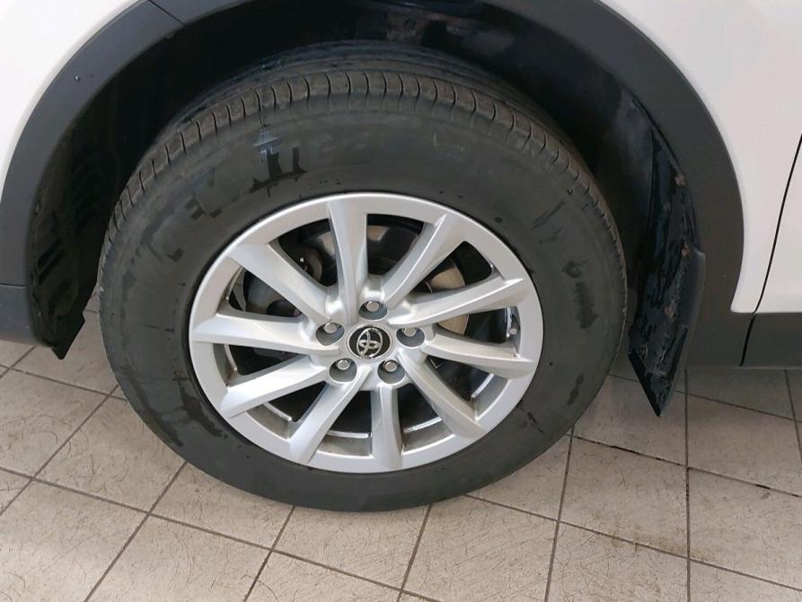 Toyota RAV4 IV (XA40) Москва  - изображение 3