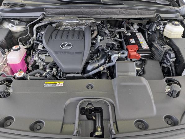 Lexus RX V с пробегом 2025 года, цена 7 510 000 рублей, 14995 км, внедорожник, Автокод Объявления