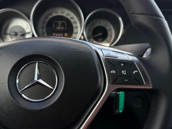 Mercedes-Benz C-Класс III (W204) Рестайлинг с пробегом 2011 года, цена 1 480 000 рублей, 198000 км, седан, Автокод Объявления
