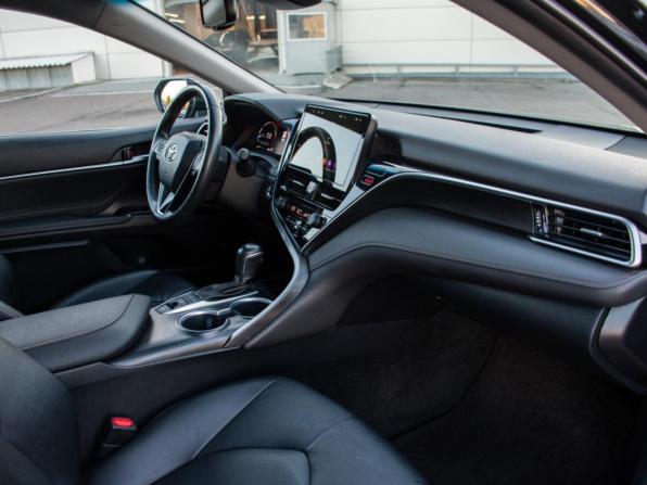 Toyota Camry VIII (XV70) Рестайлинг с пробегом 2022 года, цена 3 148 000 рублей, 43108 км, седан, Автокод Объявления