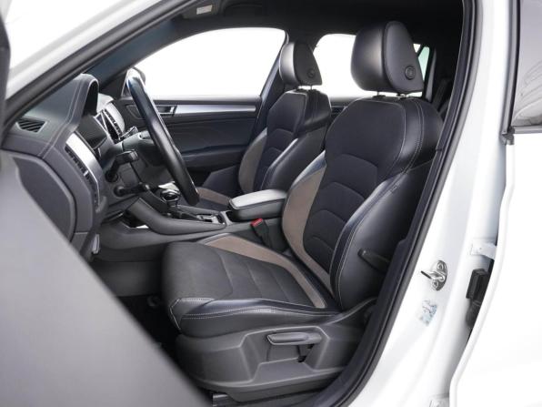 Skoda Kodiaq I Рестайлинг с пробегом 2022 года, цена 3 089 977 рублей, 107669 км, внедорожник, Автокод Объявления