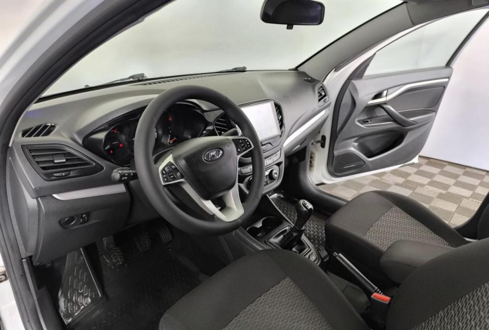 Lada (ВАЗ) Vesta I Нижний Новгород  - изображение 8