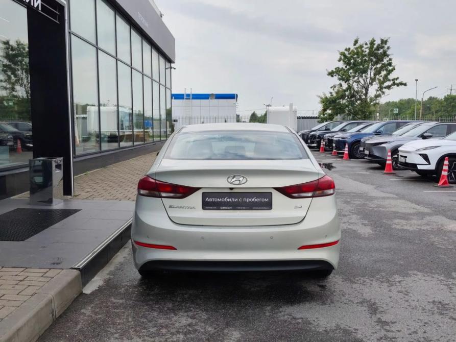 Hyundai Elantra VI (AD) Санкт-Петербург  - изображение 6
