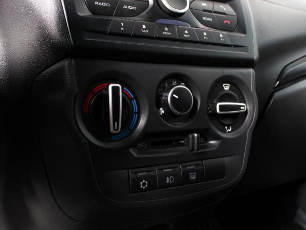 Lada (ВАЗ) Granta I Рестайлинг с пробегом 2025 года, цена 999 000 рублей, 12000 км, седан, Автокод Объявления
