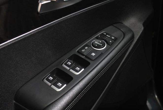 Kia Sorento II Рестайлинг с пробегом 2016 года, цена 2 215 000 рублей, 165001 км, внедорожник, Автокод Объявления