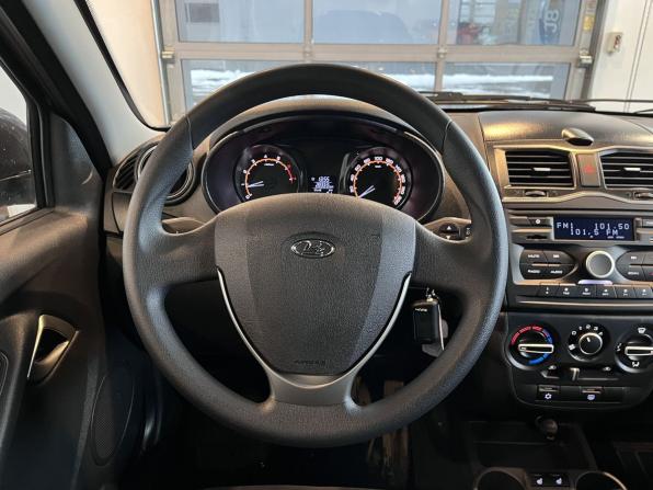 Lada (ВАЗ) Granta I Рестайлинг с пробегом 2024 года, цена 895 000 рублей, 28330 км, седан, Автокод Объявления
