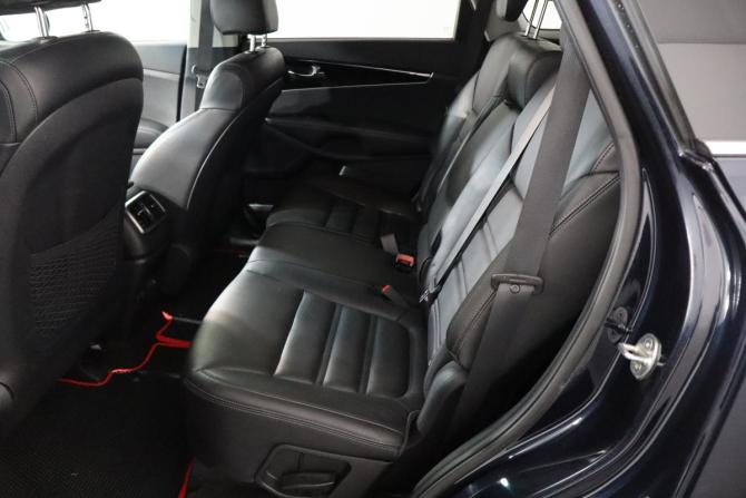 Kia Sorento III Prime Рестайлинг с пробегом 2019 года, цена 2 489 000 рублей, 194000 км, внедорожник, Автокод Объявления