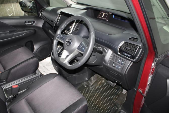 Nissan Serena V (C27) с пробегом 2018 года, цена 1 880 000 рублей, 161952 км, минивэн, Автокод Объявления