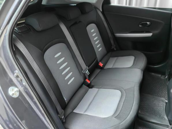 Kia Ceed II с пробегом 2012 года, цена 898 000 рублей, 157176 км, универсал, Автокод Объявления