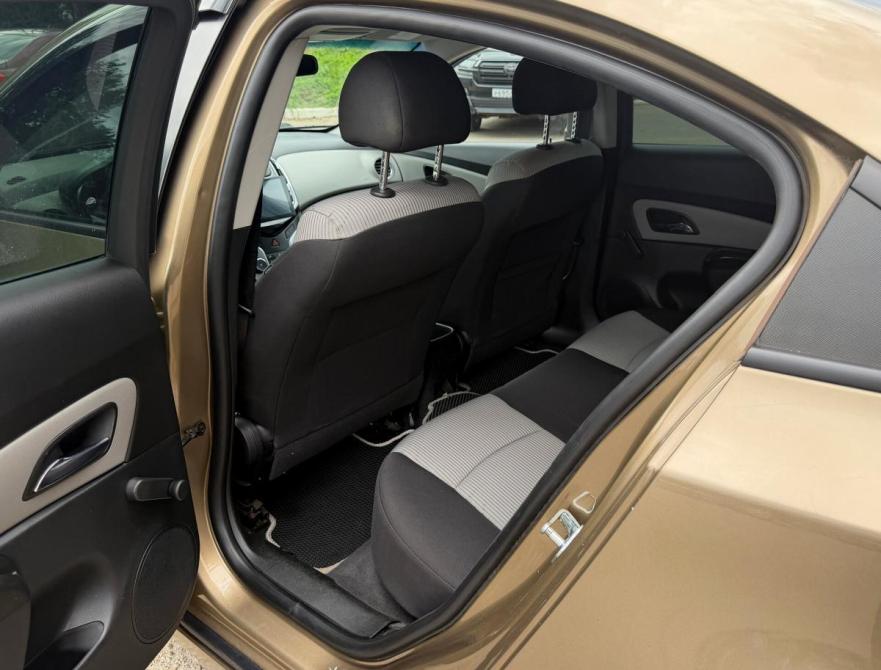 Chevrolet Cruze I Рестайлинг Нефтекамск  - изображение 8