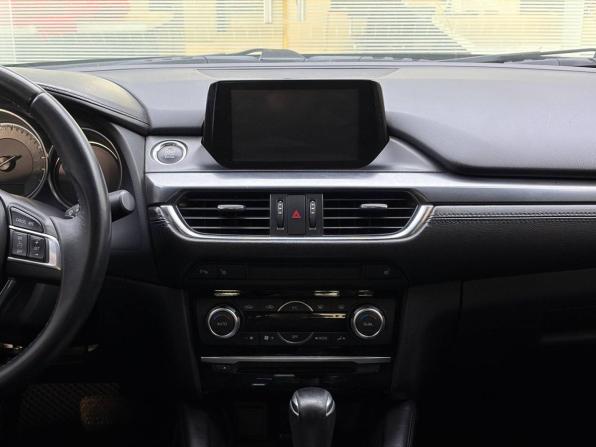 Mazda 6 III (GJ) Рестайлинг с пробегом 2016 года, цена 1 599 000 рублей, 181000 км, седан, Автокод Объявления
