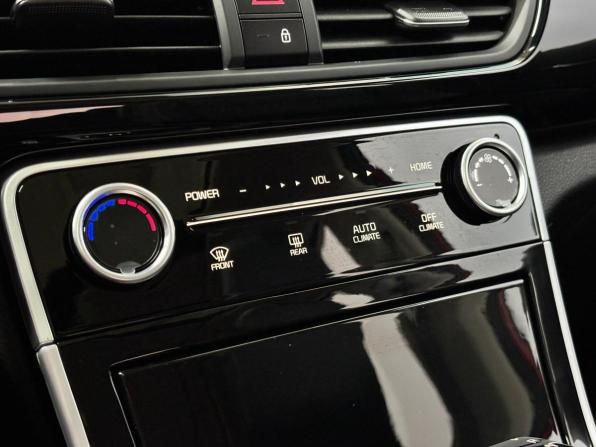 Kia Seltos I Рестайлинг с пробегом 2025 года, цена 2 750 000 рублей, 66 км, внедорожник, Автокод Объявления
