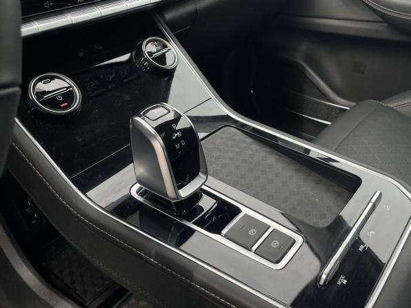 Chery Tiggo 8 I Рестайлинг с пробегом 2023 года, цена 1 930 000 рублей, 46200 км, внедорожник, Автокод Объявления
