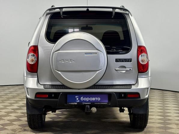 Chevrolet Niva I Рестайлинг с пробегом 2011 года, цена 520 000 рублей, 110270 км, внедорожник, Автокод Объявления