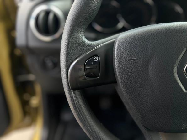 Renault Sandero II с пробегом 2017 года, цена 1 050 000 рублей, 59390 км, хэтчбек, Автокод Объявления