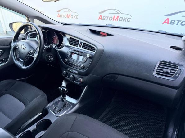 Kia Ceed II с пробегом 2012 года, цена 875 000 рублей, 203591 км, универсал, Автокод Объявления