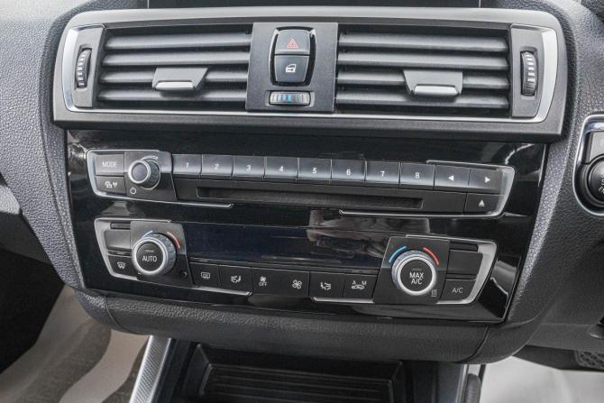 BMW 1 серии II (F20/F21) Рестайлинг с пробегом 2015 года, цена 1 499 000 рублей, 94000 км, хэтчбек, Автокод Объявления