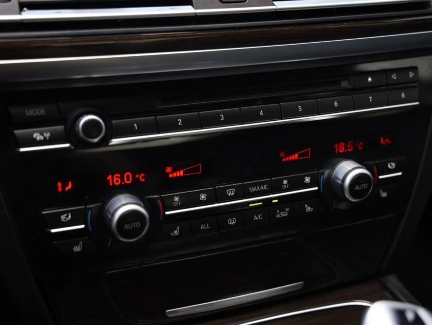 BMW 7 серии V (F01/F02/F04) Рестайлинг Санкт-Петербург  - изображение 20