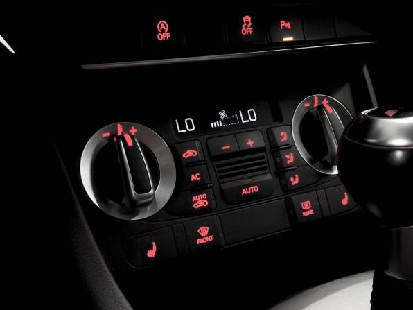 Audi Q3 I (8U) с пробегом 2013 года, цена 1 620 000 рублей, 103666 км, внедорожник, Автокод Объявления