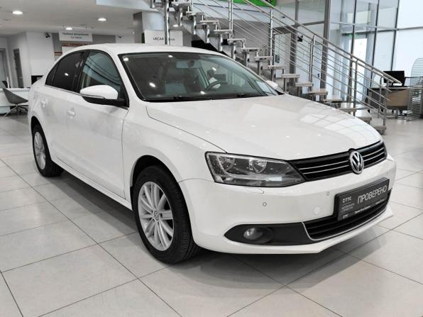 Volkswagen Jetta VI с пробегом 2013 года, цена 970 000 рублей, 243196 км, седан, Автокод Объявления