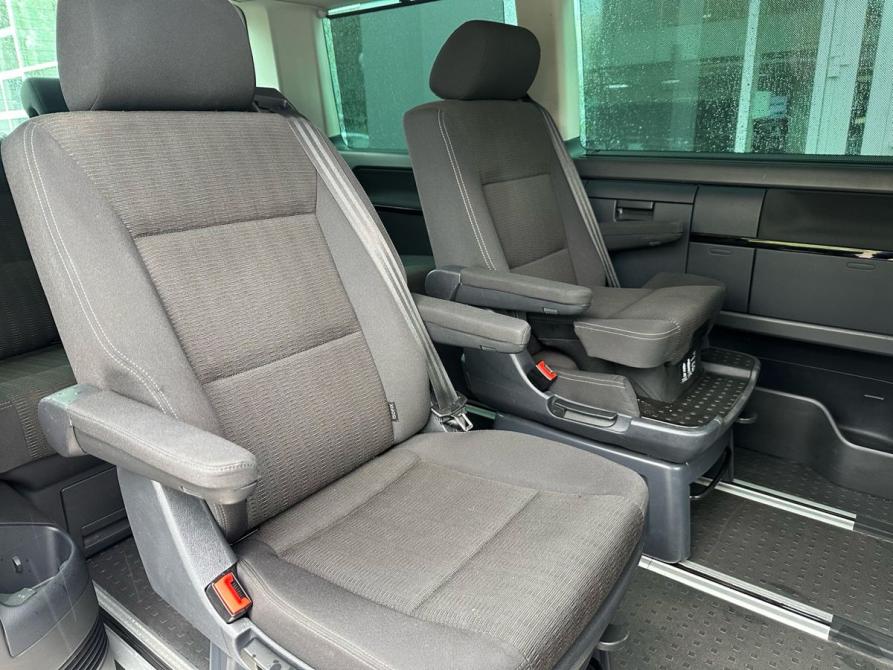 Volkswagen Multivan T6 Екатеринбург  - изображение 13
