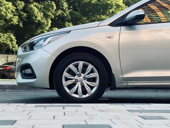 Hyundai Solaris II с пробегом 2018 года, цена 1 150 000 рублей, 92095 км, седан, Автокод Объявления